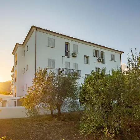 Apartamento Bright In Orosei